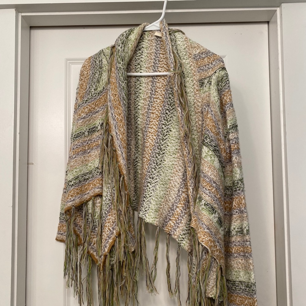 Short Cardigan Sweater